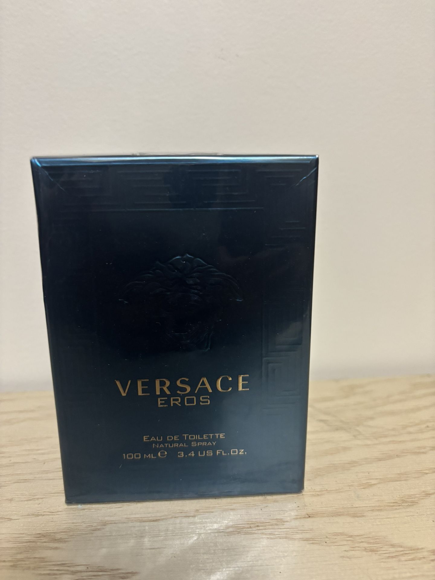 Versace Eros by Gianni Versace 3.4 oz Eau De Toilette Cologne Spray New & Sealed