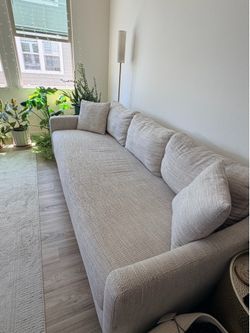 Couch/Sofa