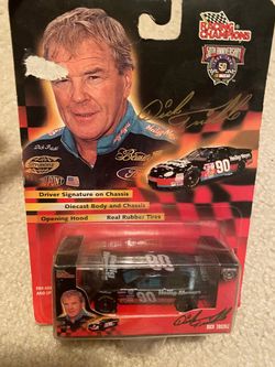 1988 Racing Champion #90 Dick Trickle 1:64 th