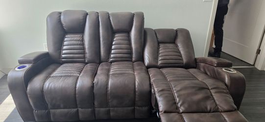 SeatCraft theater sofa