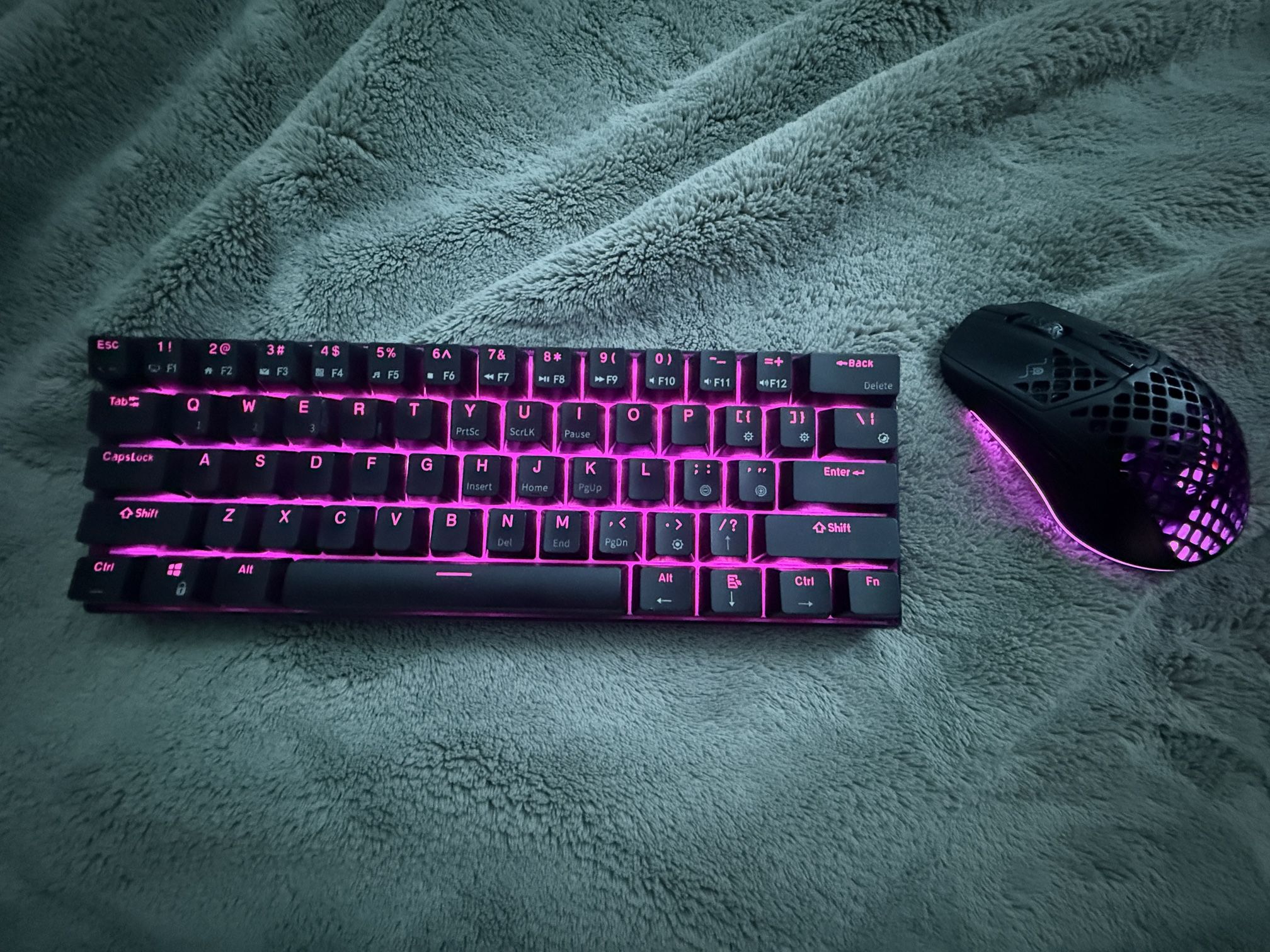 RK 60% Keyboard w/ SteelSeries Aerox 3 Wireless Mouse