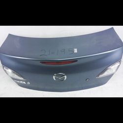 2010-2013 MAZDA 3 TRUNK LID DECK TAILGATE 
