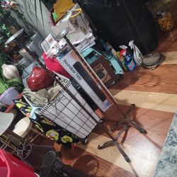 Set Of 2 Metal Candle Sticks