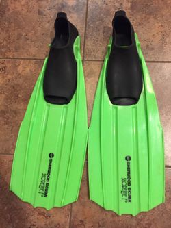 Swim fins