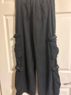 Black Cargo Pants with Zip Pockets