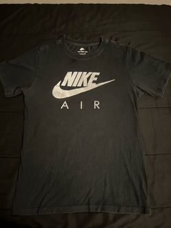 Nike Air Men’s Tshirt Size Small