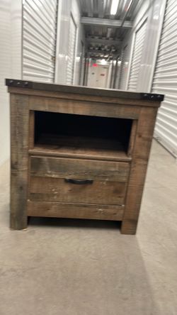 Ashley Furniture Zelen  Nightstand Model B446-91; Rustic Brown