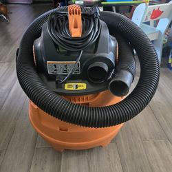 RIDGID VACCUM