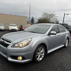 2014 Subaru Legacy 2.5i Limited Sedan 4D AWD Clean title  Runs and drives great  Good tires  Ready for winter driving  Financing  253-444-7219 Parks-m