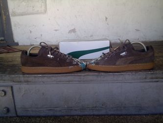 Pumas custom paint splatter size 7