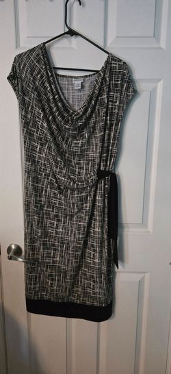XL Black and White Print Wrap-Style Dress