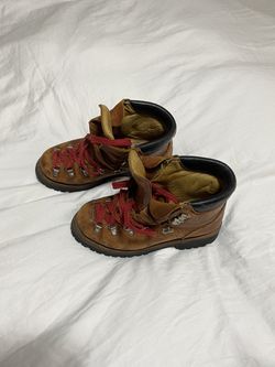 1980s hiking boots