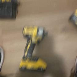 Dewalt Impact Drill With Battery And Charger