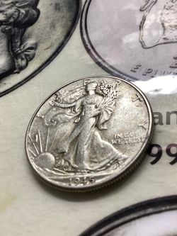1945 WALKING LIBERTY HALF DOLLAR - HIGH GRADE, NEARLY UNCIRC! LOOKS 