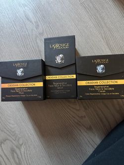La Rouge Pierre Obsidian Collection Skincare Set