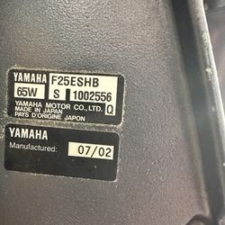 2002 Yamaha 25HP Boat Motor