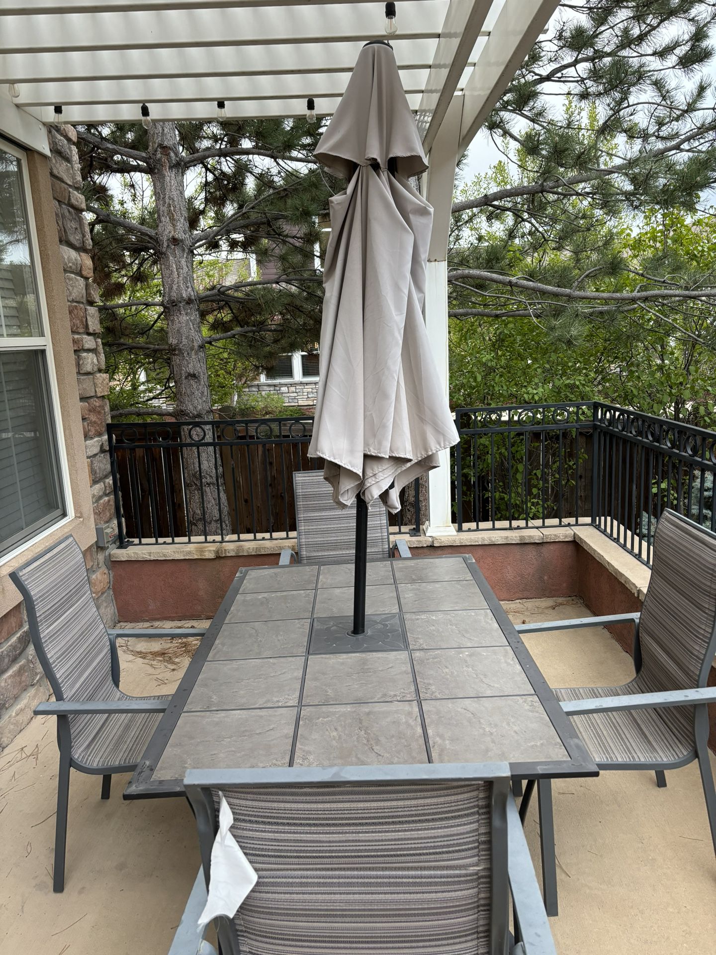 Patio Table, 4 Chairs And Umbrella 