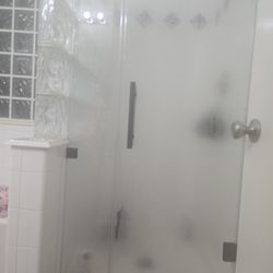 Custom Doors.    Metal , Aluminio , Wood.  Glass