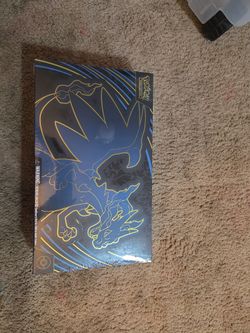 Mega charizard ultra premium collection x2