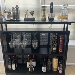 Beautiful Space Saving Bar