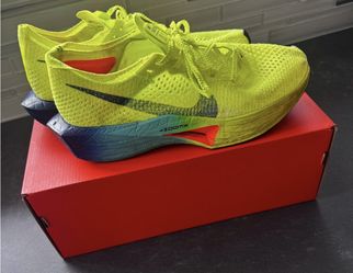 Nike Vaporfly Next % 3 Carbon Plate Shoes