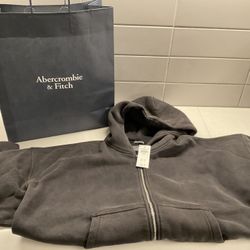 Abercrombie & Fitch  Essential Cropped Full-Zip Hoodie  Size Small