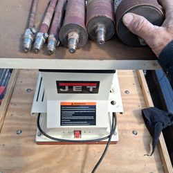 Benchtop Oscillating Spindle Sander.
