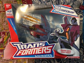 NIB Hasbro Transformers Starscream Voyager Class 2007 Action Figure