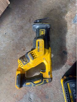 Dewalt reciprocating saw
