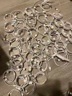 (55) Apple Lightning Cable