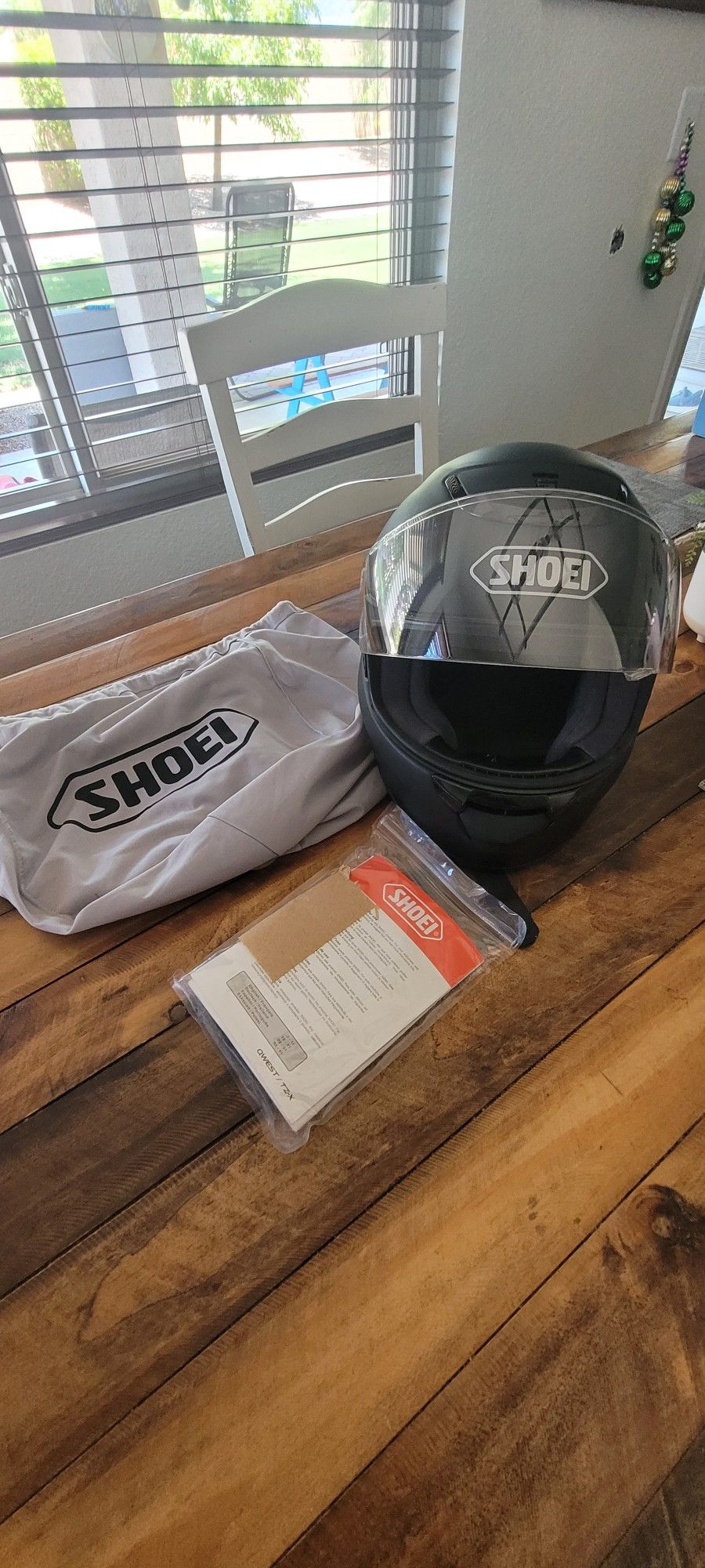 Shoei Qwest Motorcycle Helmet - Large