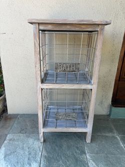 Storage caddie table with removable baskets