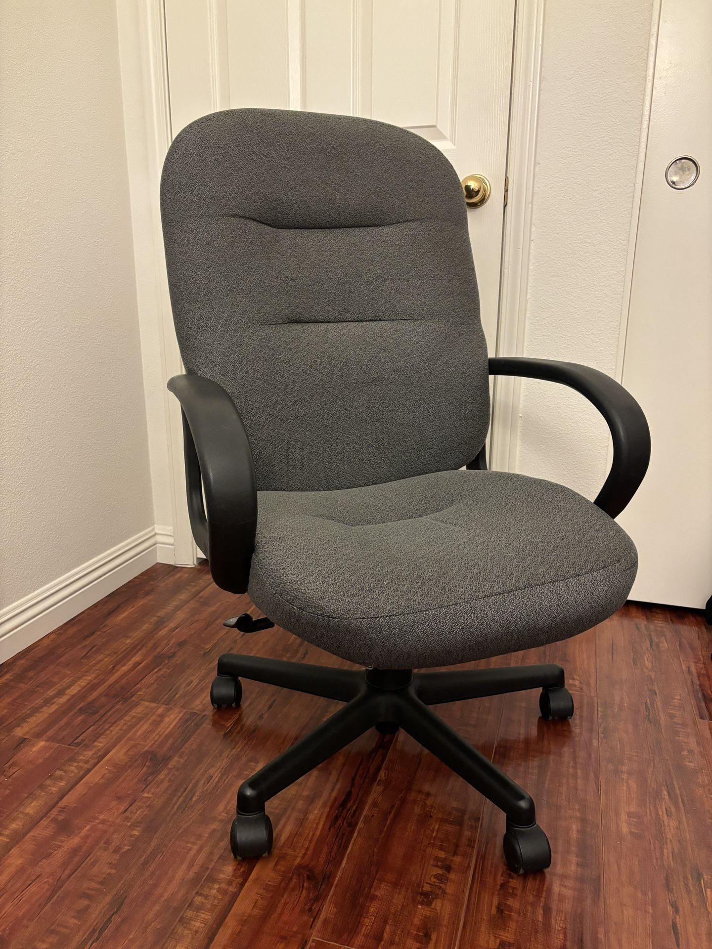 Office Chair - La Mirada