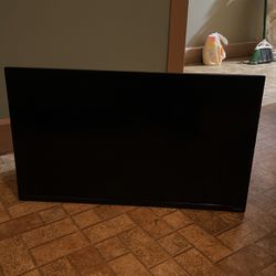 32 Inch TV with Remote 