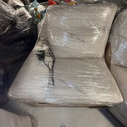 Macy’s modular sectional piece — Armless Chair (Single-Width Middle Module)  Style: U3063-291 SKU:  Color: Off White Leather Standard center se