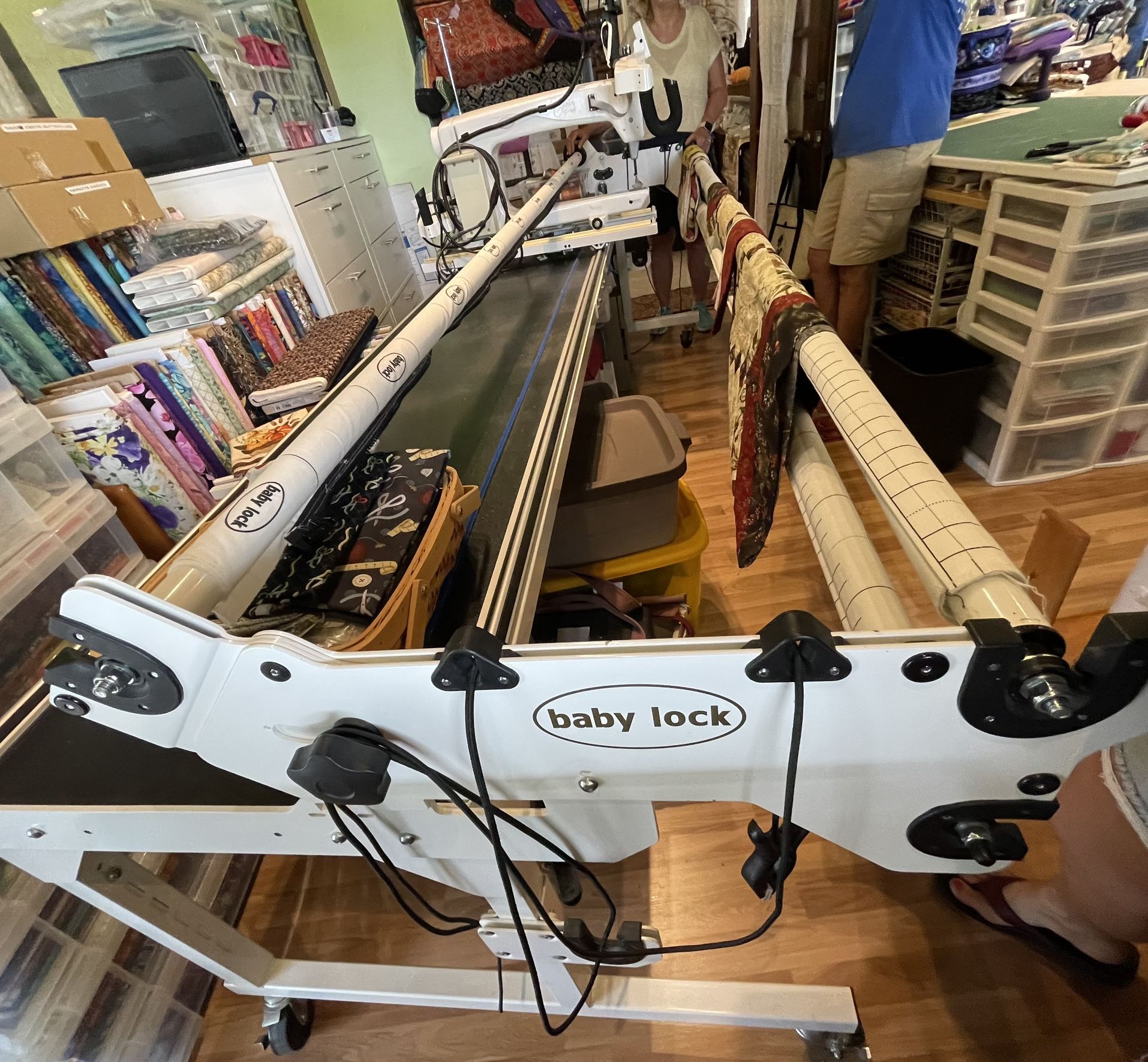 Baby Lock • Crown Jewel • Long Arm With 10’ frame Model BLCJ18 for