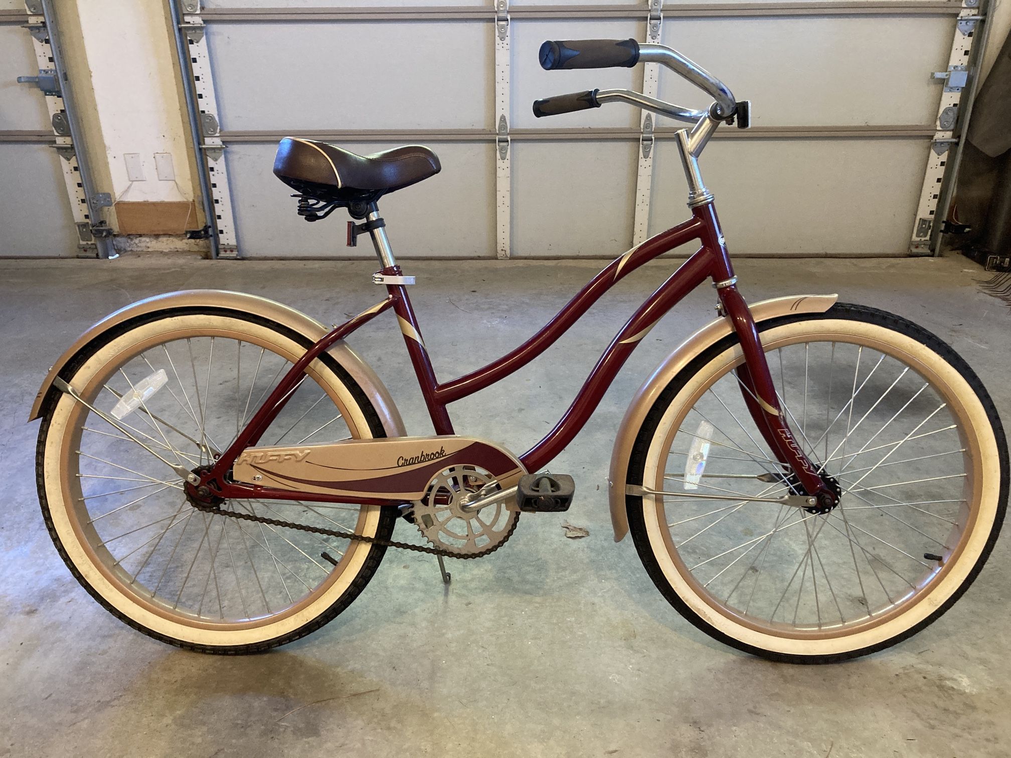 Bicycle - Huffy Cruiser Bike 24”
