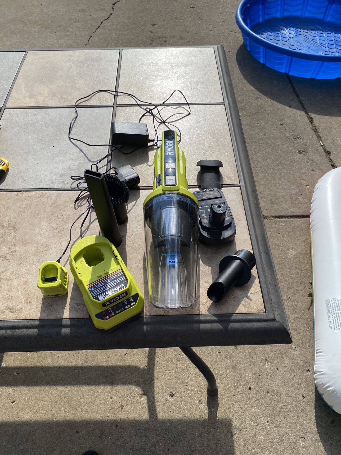 RYOBI Handheld Vacuum
