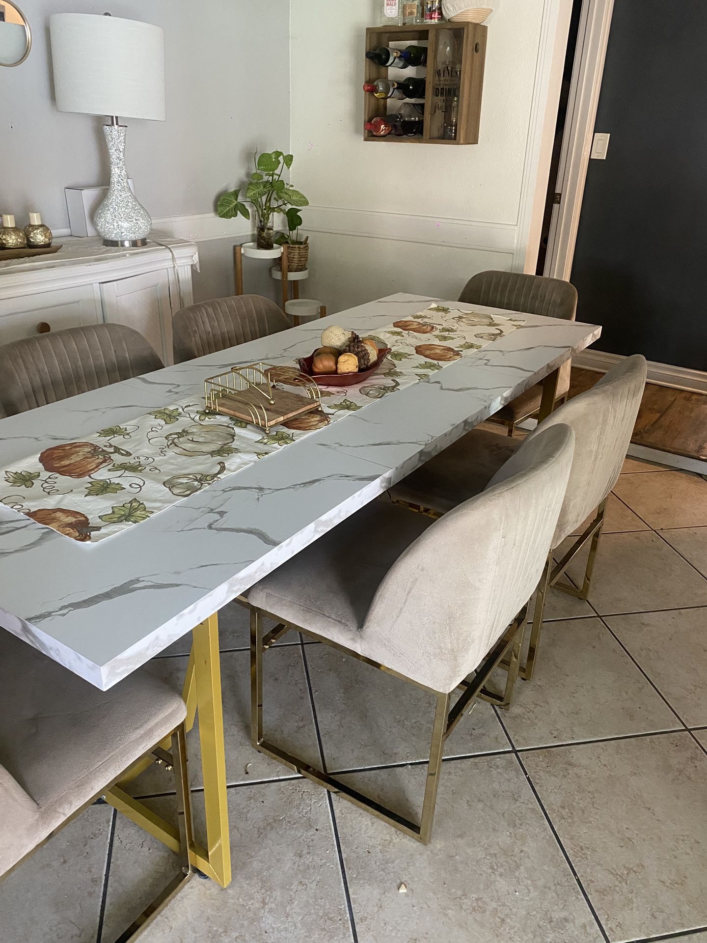 Comedor De 6 Sillas Color Blanco Con Dorado