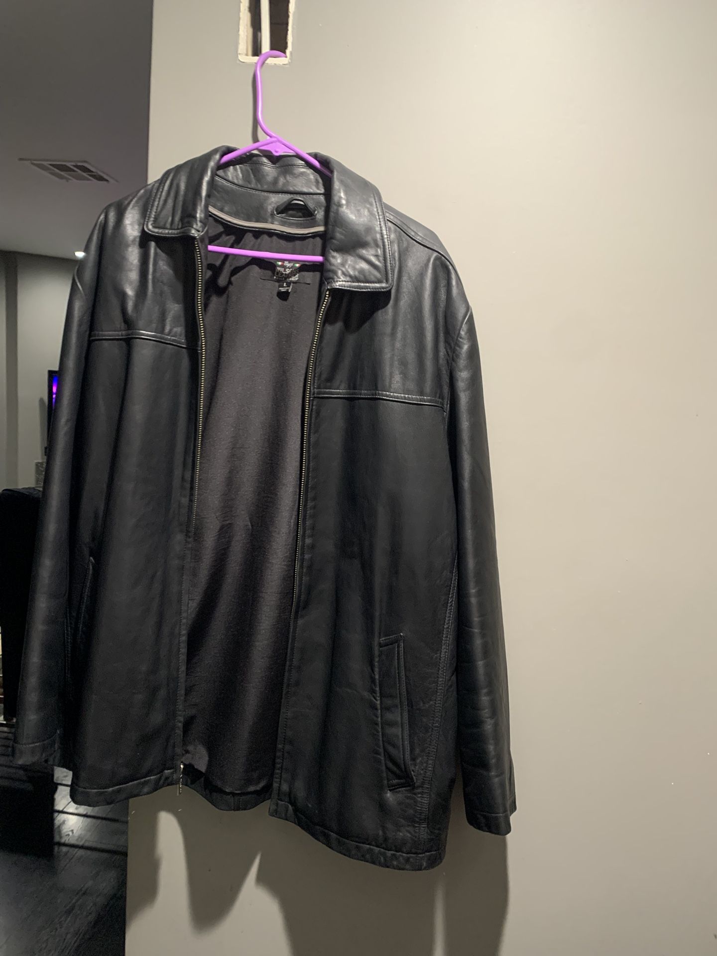 Men’s leather jacket