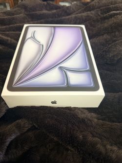 BRAND NEW!!!!! NEVER USED!!! 11 inch  iPAD AIR... WIFI/CELLULAR 128 GB SPACE GREY!!!!