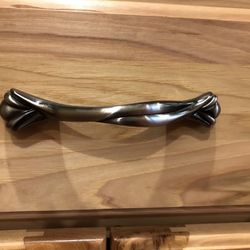 Kitchen/Bathroom Pulls