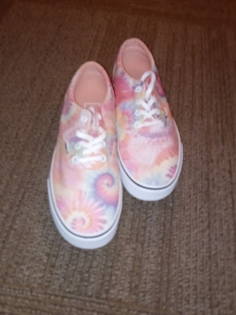 Womens Vans Shoes Size 9.5 Brand New Cash Only