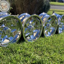 Porsche cookie cutter rims 15x7 all four rims