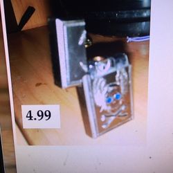 Skull Emblem Lighter