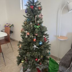 5 Foot Christmas Tree