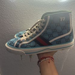 Gucci Shoes 