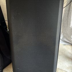 QSC K12.2 
