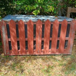 Wood And Wire Trash Can Bin
