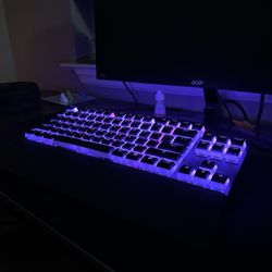 Mechanical Gaming Keyboard - SteelSeries Apex 7 TKL (Used)